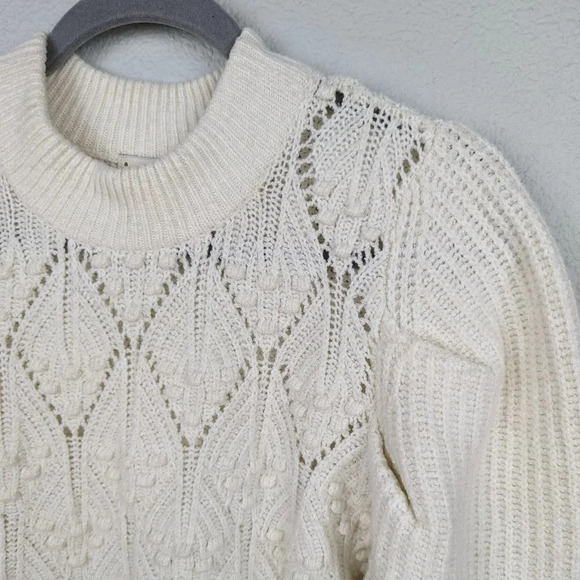 A New Day Cream Puff Sleeve Pullover Sweater Size Medium - Picture 2 of 9